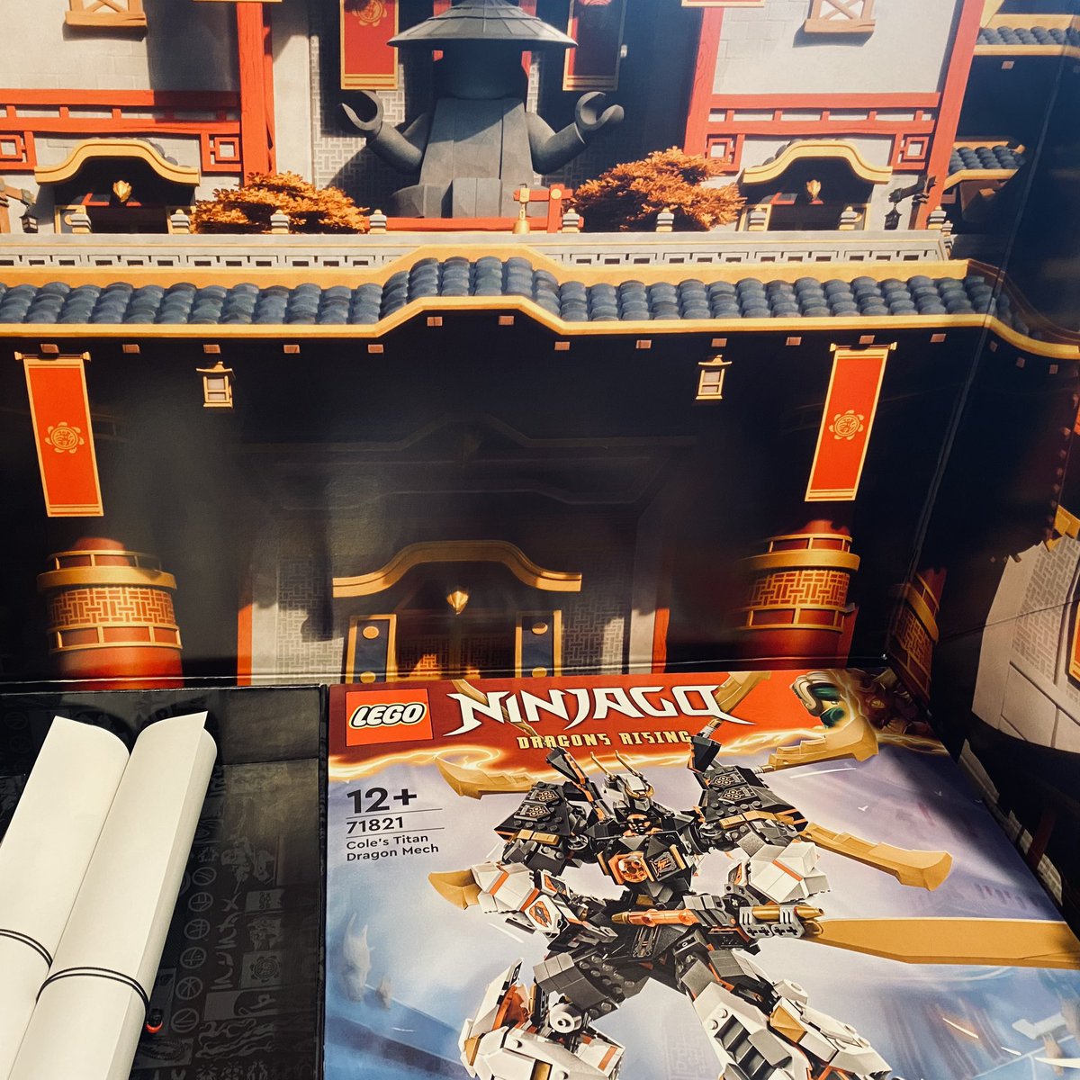 KevinBurke20's tweet photo. To celebrate the newest chapter of NINJAGO: DRAGONS RISING, I’m opening this massive “Tournament of the Sources” Box! This is incredible! And drop everything and watch NINJAGO: DRAGONS RISING, streaming NOW! Action, drama, hilarity, twists, turns, and betrayals!! DO NOT MISS! https://t.co/lP8bKR2nhT