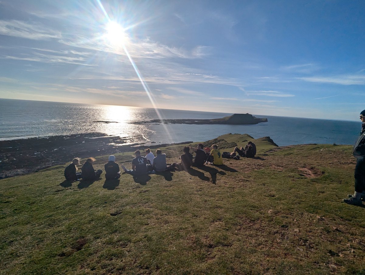 Oratory_Geog's tweet photo. @oratoryschool enjoying Gower Gold 🥇 https://t.co/QQ7G6RXlVE