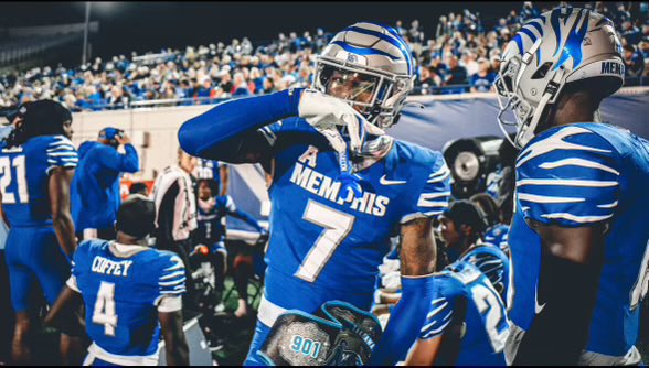Risan Smith (@risansmith1) on Twitter photo Blessed to receive an offer from the university of Memphis <a href="/DaemonDameon/">Coach Peezy</a> <a href="/MemphisFB/">Memphis Football</a> @On3Recruits <a href="/coachwhite_c/">Chris White</a> #GoTigers Blessed to receive an offer from the university of Memphis <a href="/DaemonDameon/">Coach Peezy</a> <a href="/MemphisFB/">Memphis Football</a> @On3Recruits <a href="/coachwhite_c/">Chris White</a> #GoTigers