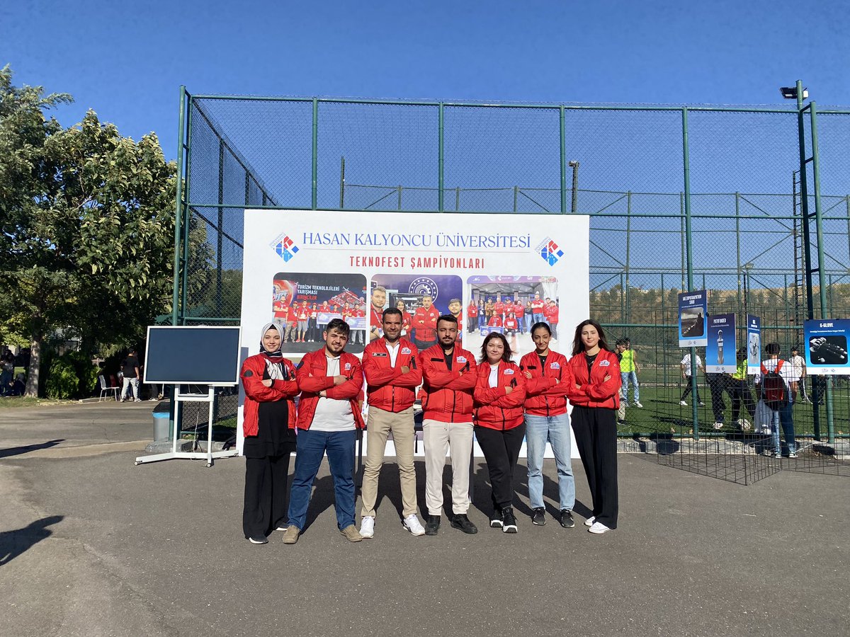 AhmtKrt7's tweet photo. #TEKNOFEST2024 @hkunv @TurkayDereli @kalitto_hku https://t.co/ctfTNDuqNh