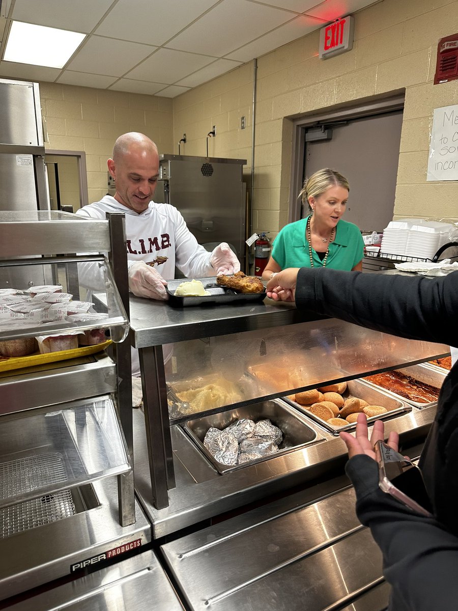 Riverdale HS tweet media