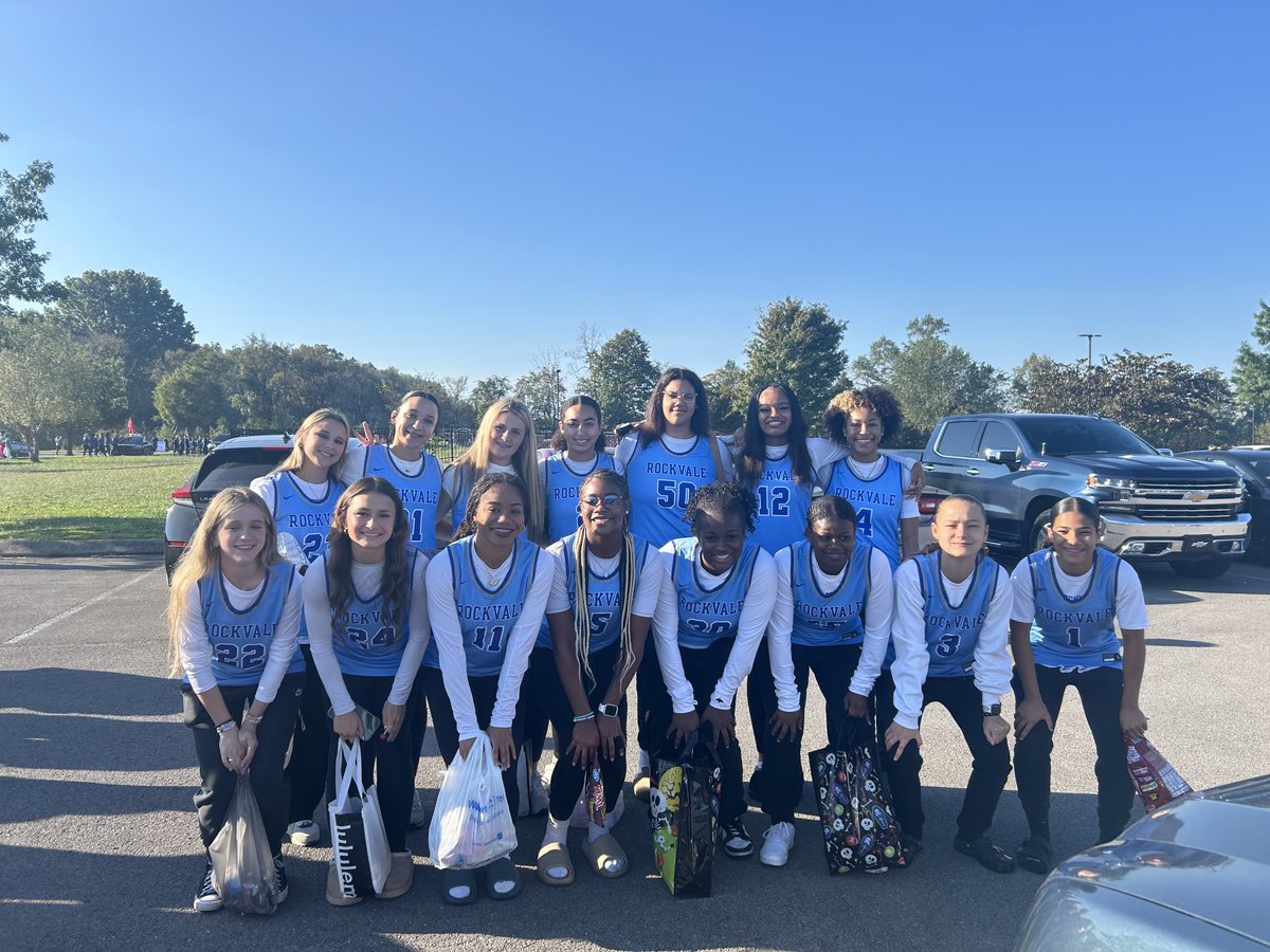 Homecoming parade 2024! #givingback