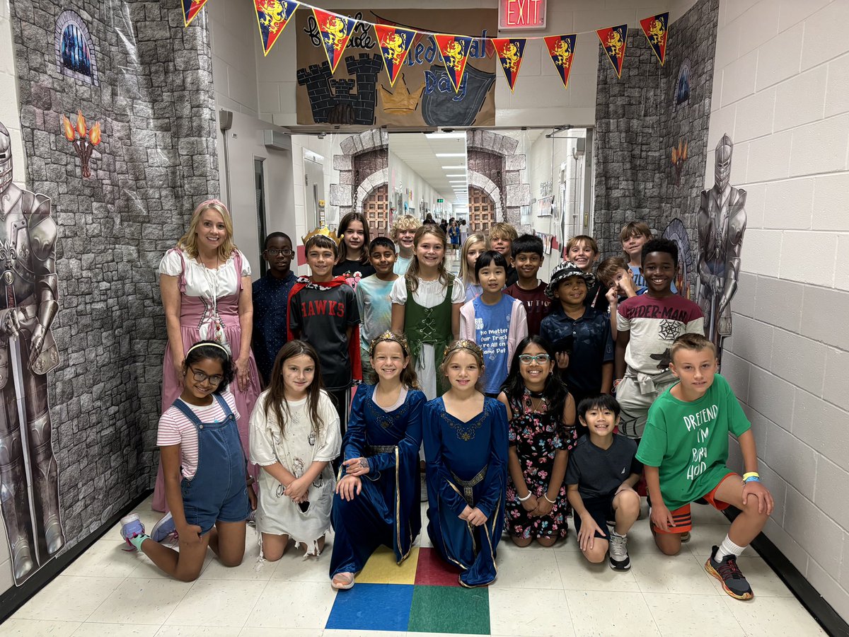 Bailey Station tweet media