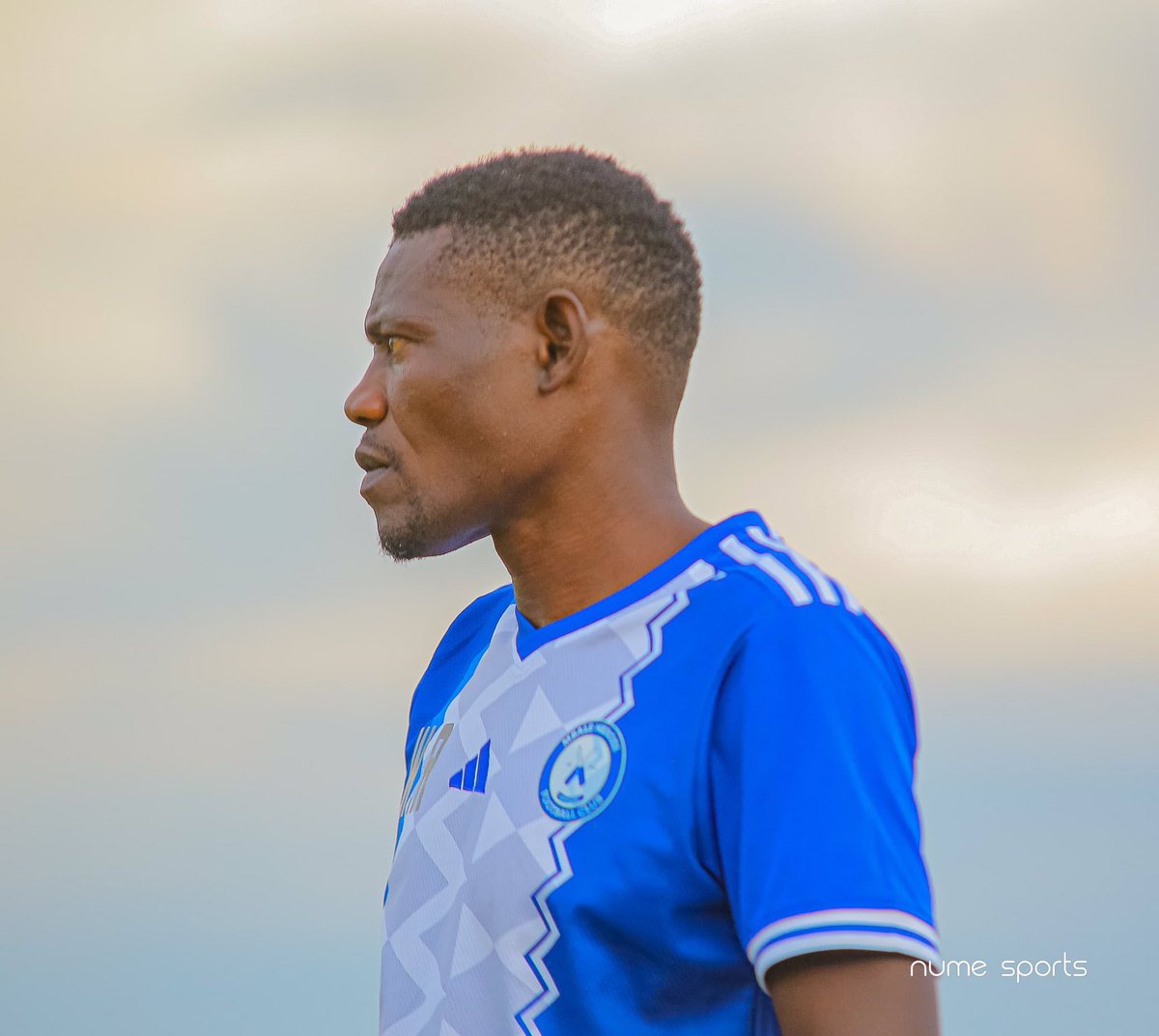 NBSportUg's tweet photo. 🚨Reports: @mbale_fc have parted ways with coach Richard Malinga after three games of the season. 

The newly promoted side has lost twice and won once so far. 

He becomes the first @UPL manager to be sacked this season. 

Who is next? 

#NBSportUpdates Source: CK Sports https://t.co/3JJnQQjGQu