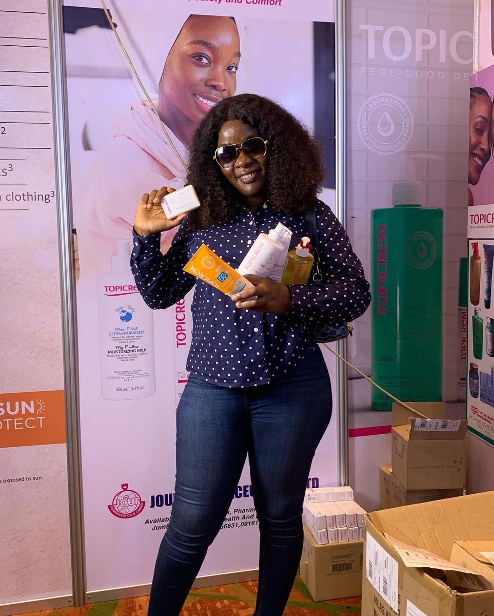 Topicrem_ng's tweet image. At Topicrem, we're more than just skincare, we're about making you feel confident and beautiful.✨🥰

Thank you for trusting us with your skincare journey. We are honored to be part of your glow.

#skincare #skincareroutine #topicrem