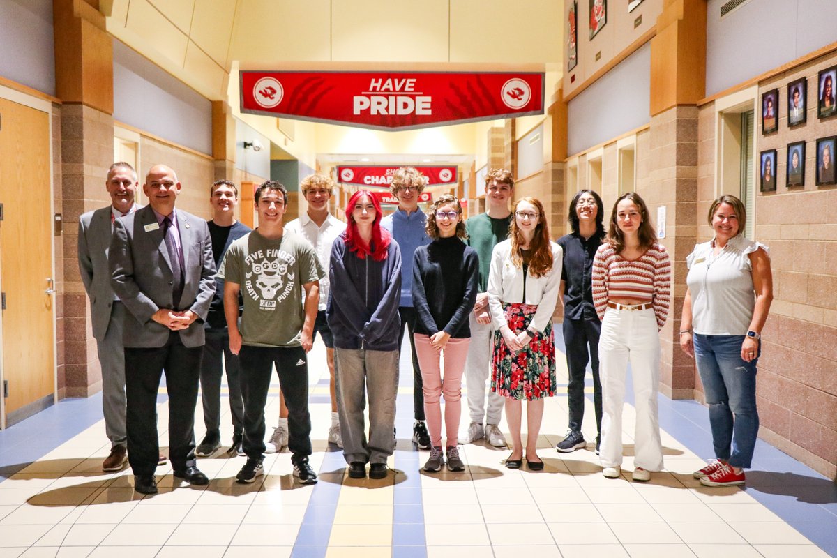 Congratulations to the 2️⃣0️⃣ National Merit Semifinalists from Hamilton Southeastern and Fishers High School! These outstanding seniors are among the top students in the country, with an opportunity to compete for National Merit Scholarships. We're incredibly proud of their hard