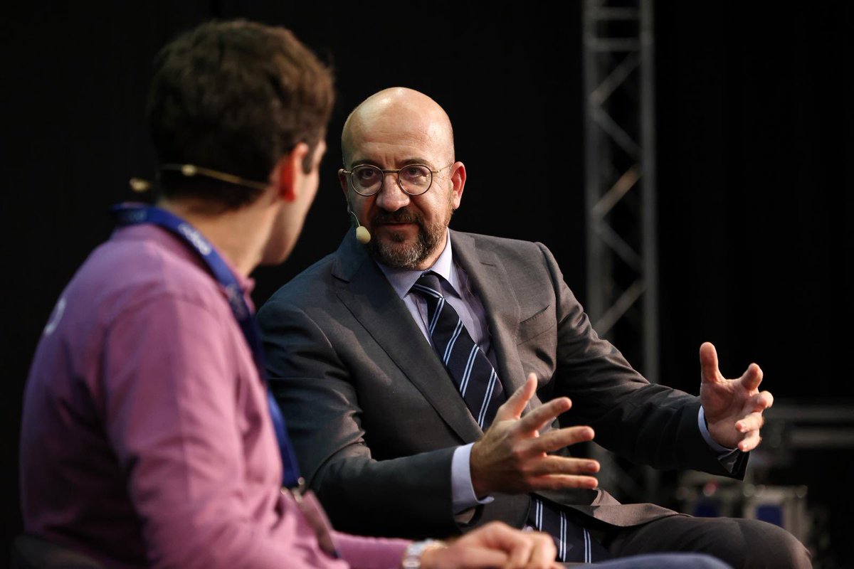 CharlesMichel's tweet photo. Europe should be a long-term home for start-ups & businesses, with access to capital and the support they need to thrive.

The digital revolution and AI are extraordinary drivers of progress and they must serve people, freedom, and human rights.

We must invest in our digital and green future, cut red tape for our businesses, and support innovation.

#OdooExperience