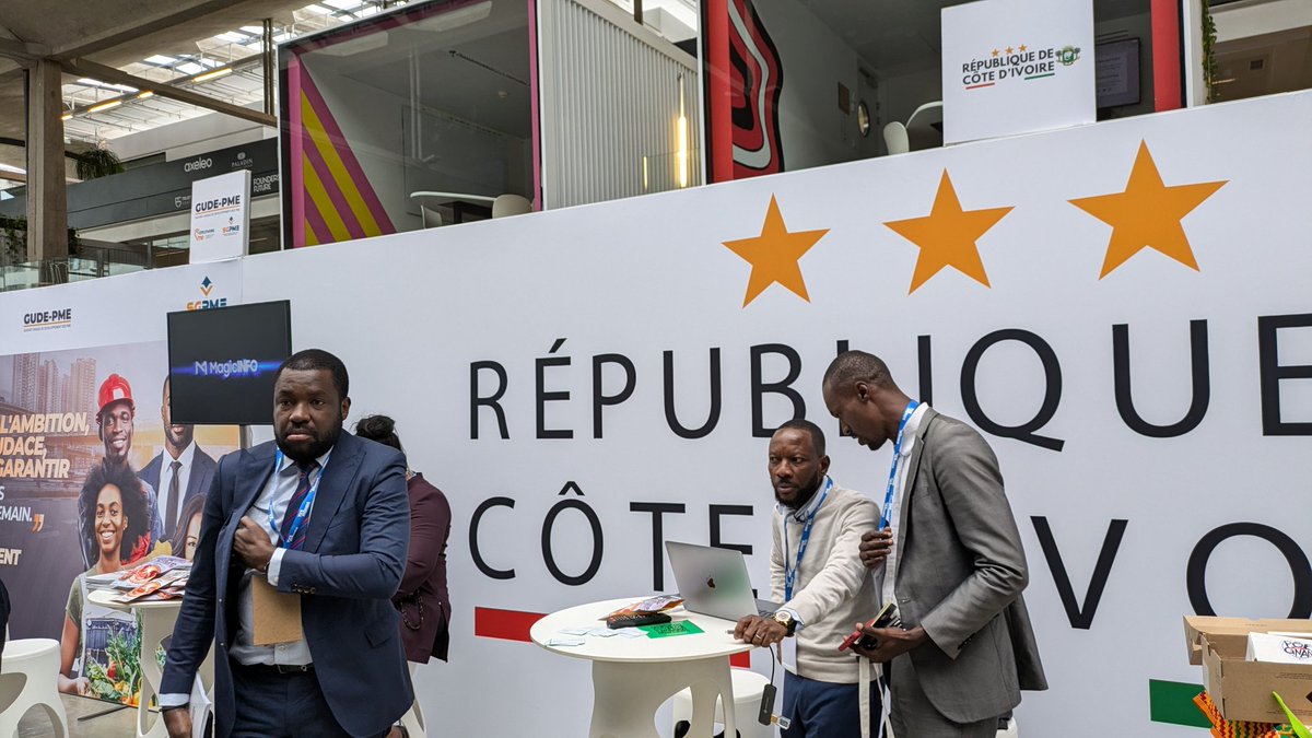 ... lancement de #Francotech, le salon des innovations en français à la <a href="/joinstationf/">STATION F</a> : la crème de l'innovation francophone est fortement représentée!