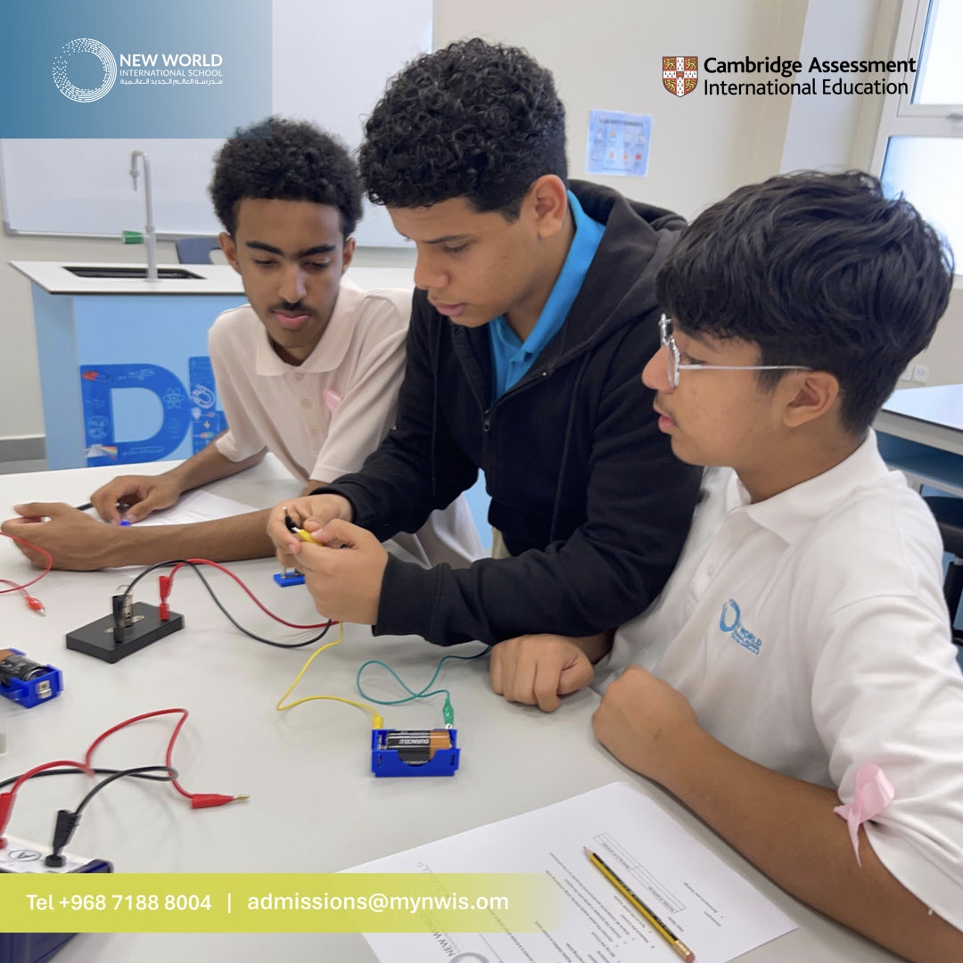 nwismuscat's tweet image. Grade 10 IGCSE students exploring the wonders of electricity! ⚡🔋 Using an ammeter, they’re measuring the electric current in a simple circuit, learning hands-on about how energy flows.
#IGCSEPhysics #HandsOnLearning #FutureScientists #STEMInAction