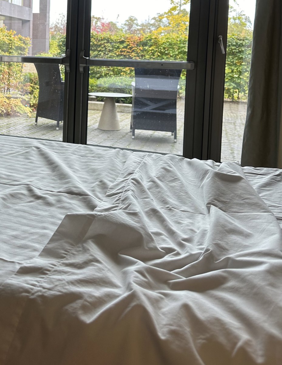 Janey Godley tweet media