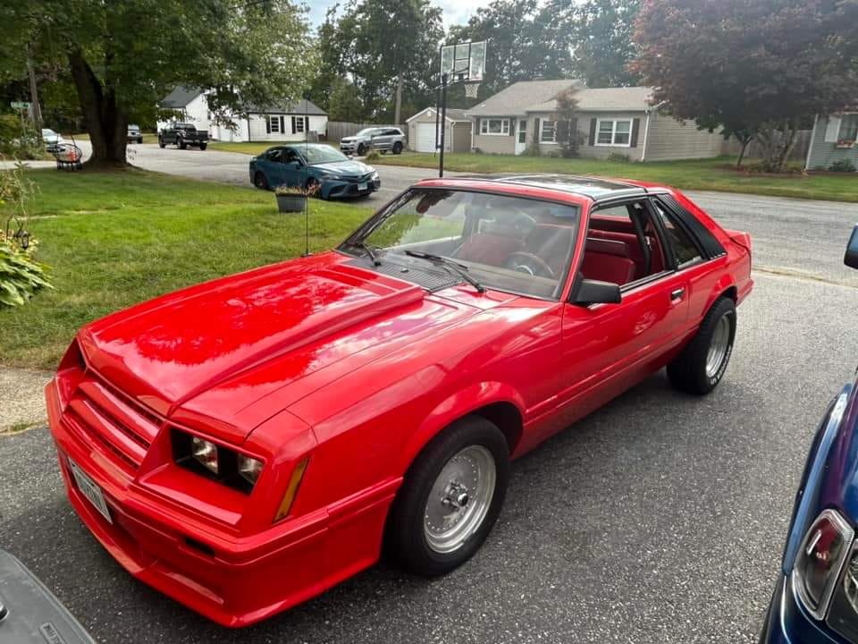 RobotPete's tweet photo. 4-Eye #FoxBodyFriday https://t.co/DEuHkGB9Ca