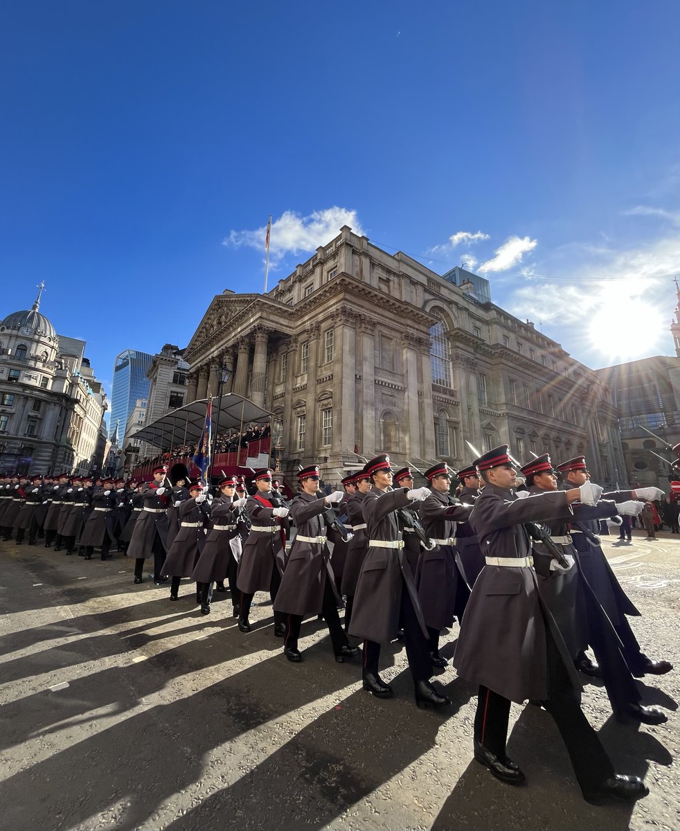 cityoflondon's tweet image. The @lordmayors_show takes place on Saturday 9 November from 11am, bringing together over 7,000 people, 250 horses, and over 50 decorated floats. Join the crowds or watch the live #BBC1 coverage on the day! @citylordmayor #DestinationCity #LordMayorsShow bit.ly/4ez1v2s