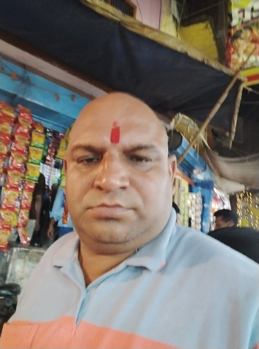 जब रेल कर्मियों का न्यूनतम वेतन 18000 रुपए तो बोनस का भुगतान काल्पनिक सीलिंग 7000 पर करना रेल कर्मचारियों के साथ भद्दा मजाक है
#Ldce_Open_To_All #PayBonus_7thCPC 
<a href="/RahulGandhi/">Rahul Gandhi</a> <a href="/nsitharaman/">Nirmala Sitharaman</a> <a href="/PMOIndia/">PMO India</a> 
<a href="/AmitShahOffice/">Office of Amit Shah</a> <a href="/AshwiniVaishnaw/">Ashwini Vaishnaw</a>