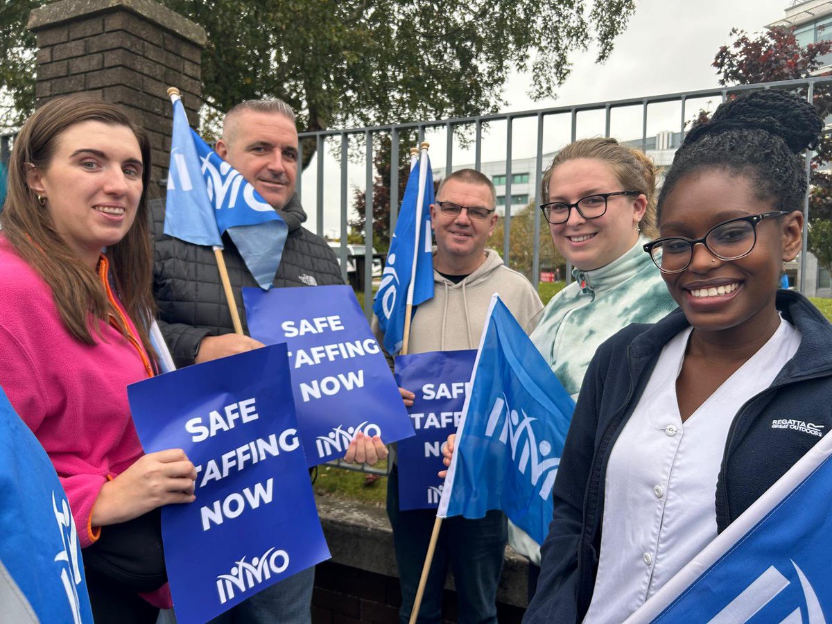 The HSE has left our members in Cork University Hospital with no other option but to protest for the safety of their patients and their colleagues. It is time for the HSE to remove barriers to recruiting safe numbers of healthcare staff. 🔴⚪️✊