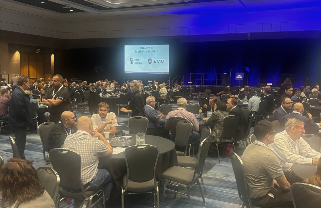 #ManufacturingMatters2024 is underway! 

“We want to make sure the things that we do can cross borders […] despite cultural differences or barriers our goals are very similar” - Keynote Speaker Jeff Hines.

#GlobalManufacturing #IndustryInsights #FutureOfManufacturing