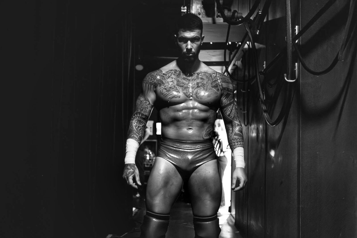 Adam ‘FLEX’ Maxted (@adammaxted) on Twitter photo 