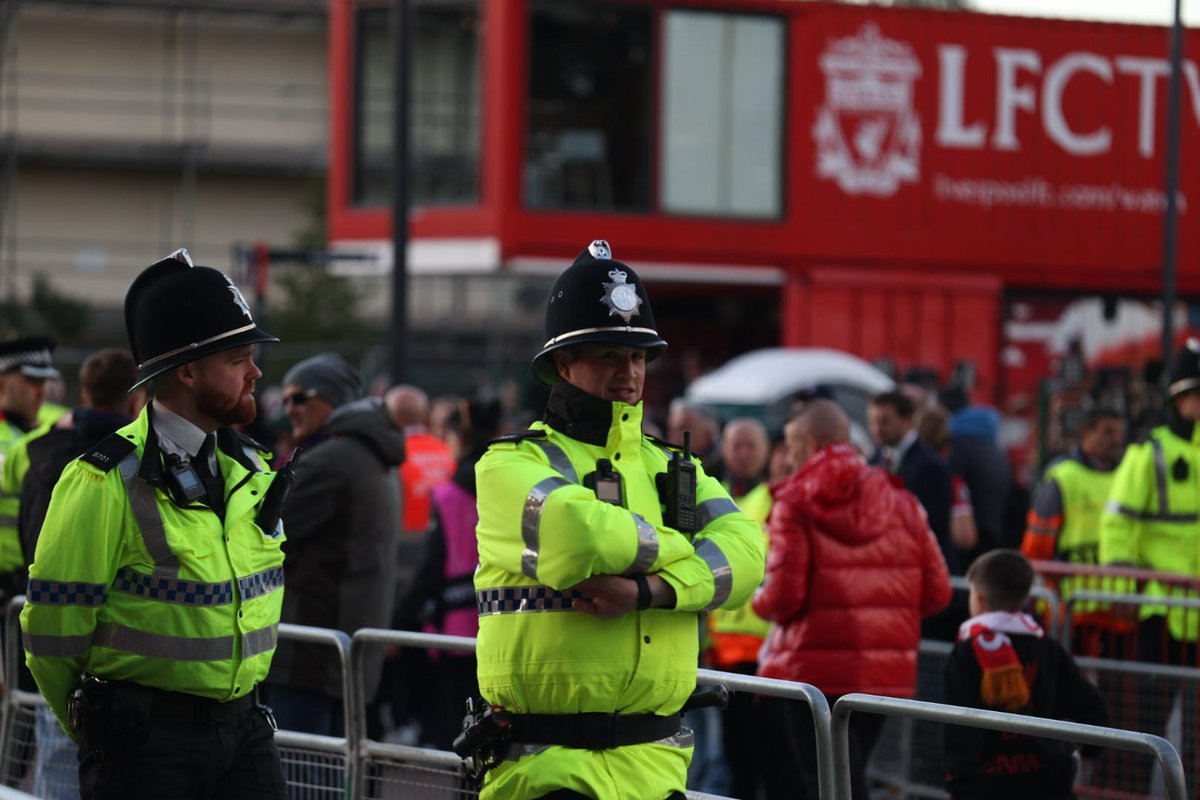 Merseyside's Police Commissioner Emily Spurrell (@merseysidepcc) on Twitter photo Thank you to <a href="/MerseyPolice/">Merseyside Police</a> for their fantastic work and policing operation at the Liverpool VS Bologna Champions League game last night ⚽
It was brilliant to have been able to join officers to see just how much hard work goes into policing these kinds of events 👮♂️👮♀️
Officers Thank you to <a href="/MerseyPolice/">Merseyside Police</a> for their fantastic work and policing operation at the Liverpool VS Bologna Champions League game last night ⚽
It was brilliant to have been able to join officers to see just how much hard work goes into policing these kinds of events 👮♂️👮♀️
Officers