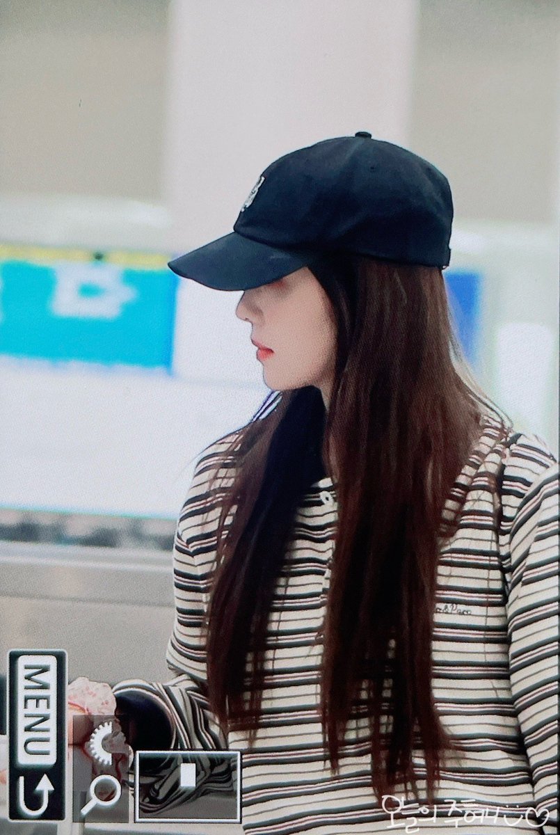 thinkB329's tweet photo. 241003 🥰🥰🥰 #아이린 #IRENE https://t.co/YwTWYiuEPm