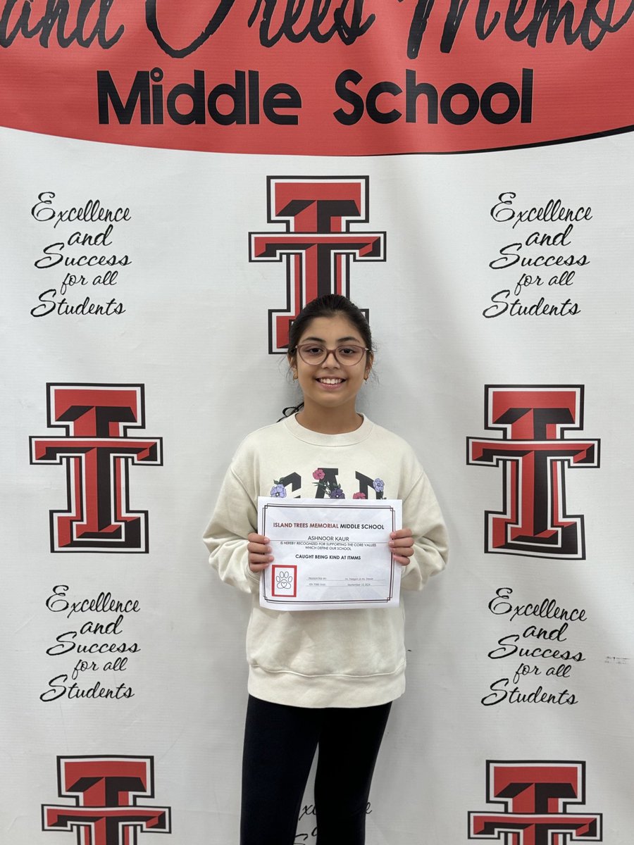 IslandtreesMMS's tweet photo. Congratulations to September's Caught Being Kind recipients at ITMMS. Keep up the great work! ⁦@BethRoemerIT⁩ https://t.co/WjzYZ0Nv1R