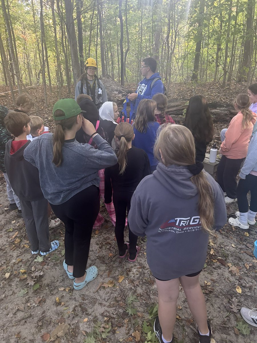 IS_MissGerken's tweet photo. #TeamYellow starting the day off being a few inches off the ground! #FifthGradeCamp #missgerkentakesoncamp #OES #OneHeartBeat #outdooreducation https://t.co/4vXcugsT3Z