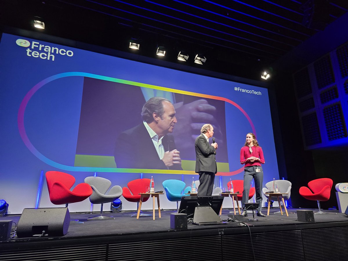 ludovic_pouille's tweet image. Ravi de participer à #StationF à l'ouverture du salon #FrancoTech, dans le cadre du Sommet de la Francophonie de #VillersCotterets, en présence de @Xavier75, @roxannevarza, @PascalCagni, @PatrickMartin_1 &amp;amp; @frvandeville.
Innover, créer, entreprendre en français, c'est possible!