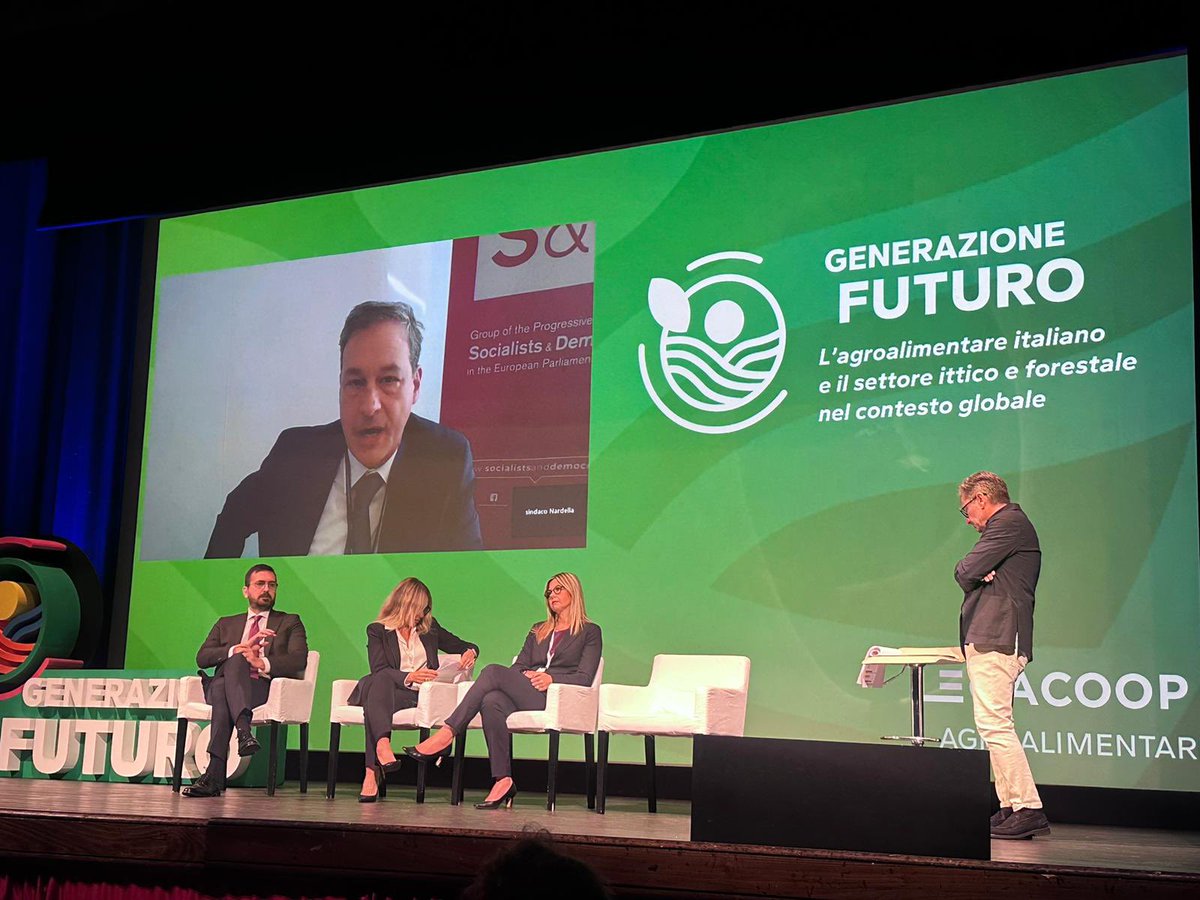 Ho partecipato al Congresso Nazionale di Legacoop Agroalimentare, ribadendo l'importanza della sostenibilità economica, sociale e ambientale nel settore della pesca. Discussi anche il nuovo FEAMPA e la necessità di stabilire regole condivise con i Paesi terzi, in nome dell’equità