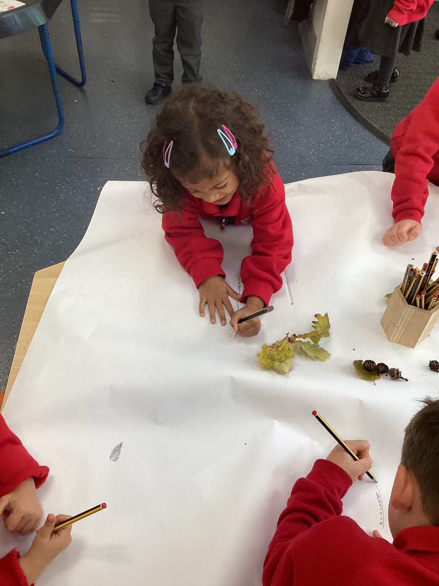 Mrs Hamilton tweet media