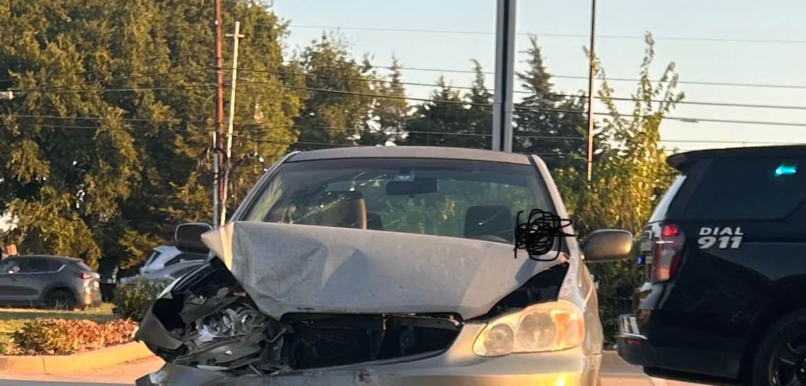 So…
If anyone wanna help towards a new car that would be amazing 😭 Don’t if you can’t of course but anything is appreciated. God’s got me for real being able to walk away unscathed is a testament to that on its own. 
Link below if you want to help out. Everything helps 💜🫡