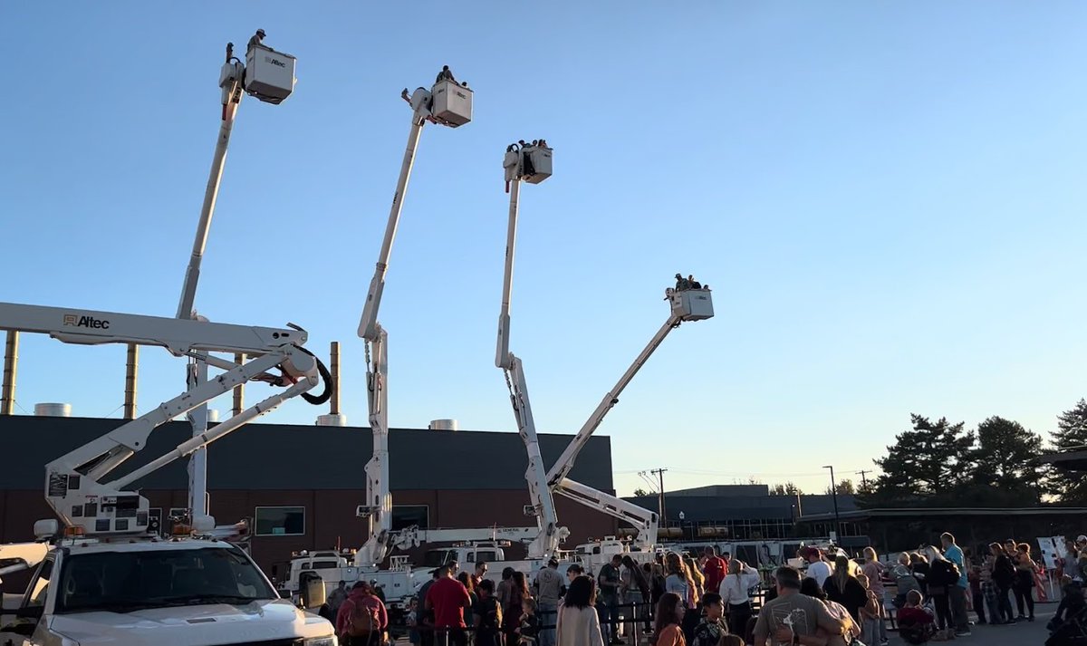 ProvoPower's tweet image. Today is the day!!!  Join us for our Public Power Celebration from 4:30-7:30PM!  Come learn about everything Public Power!  @publicpowerorg #publicpower #communitypowered #familyfun #education