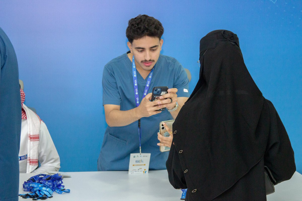 علي فقيهي tweet media
