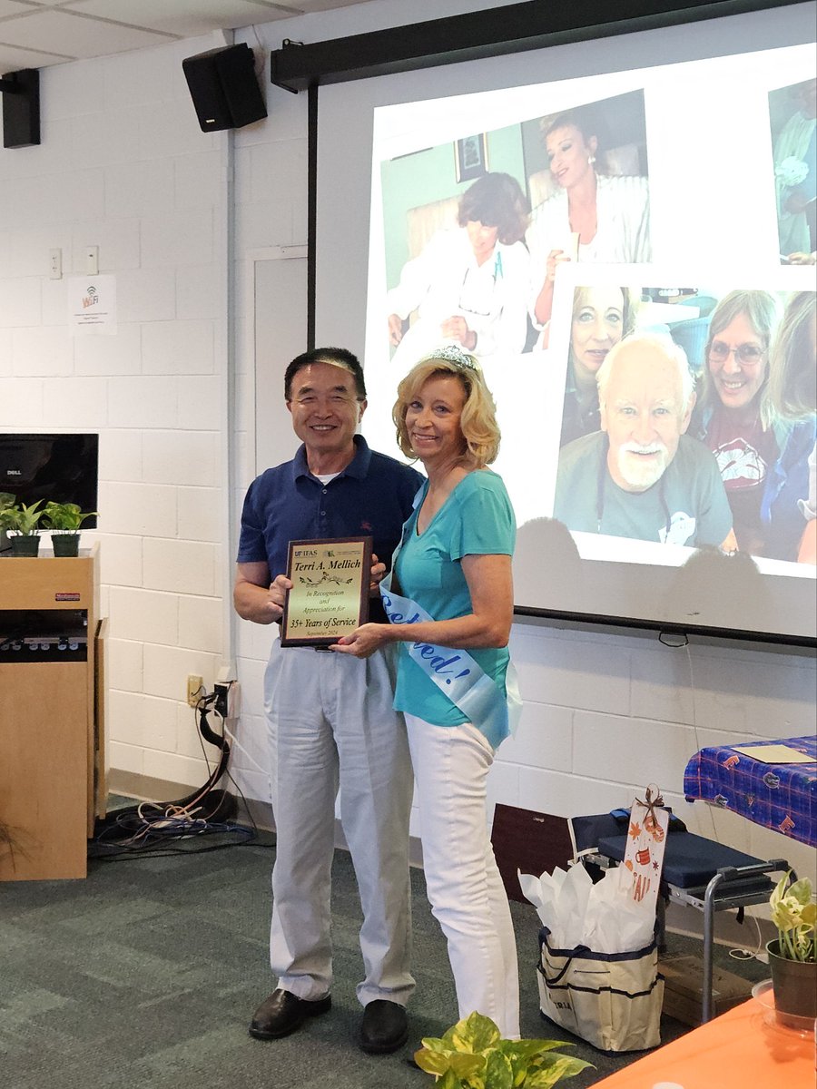 UFMREC's tweet photo. Yesterday, we celebrated bio sci Terri Mellich's retirement after 35+ years of service at MREC. Her invaluable contributions to Dr. Jianjun Chen’s lab & Florida’s agricultural community will be missed!
Wishing you all the best in this exciting new chapter, Terri🐊 #TeamIFAS https://t.co/rGQh5uVCcc