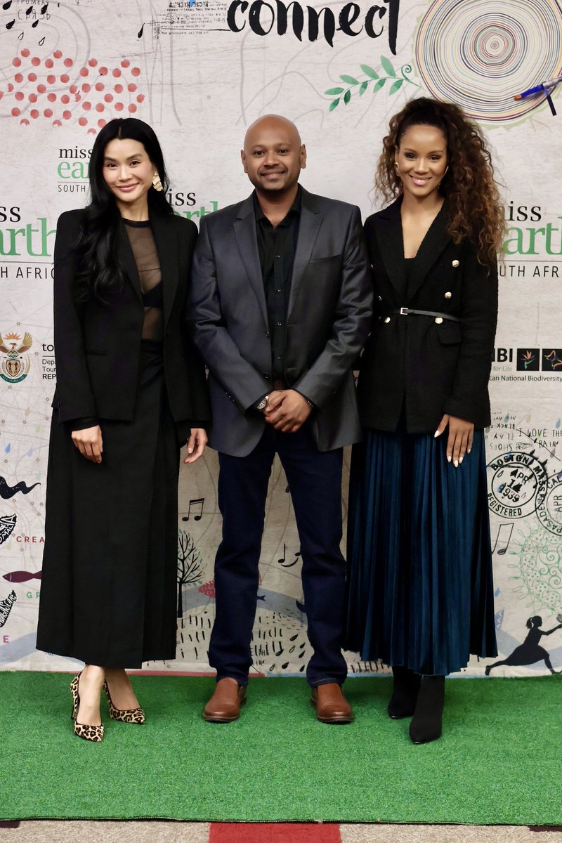 missearth_sa's tweet photo. About today:
Such an honour to have shared this special day with such esteemed judges and a community who have walked an exceptional journey of impact with us. Thank you to @SCC_Joburg
@SouthernSunGrp @SkinBodyRenewal
🌿🙌🏾🇿🇦

#MissEarthSouthAfrica #MissEarth2024 #21YearsOfImpact https://t.co/Atbai0KSdS