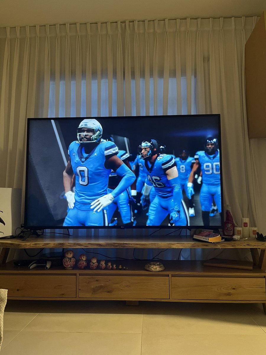 Big game. Busting out the chrome tops !!! Pitts undefeated in conference. Trying to put a blemish on that record. Let’s gooo