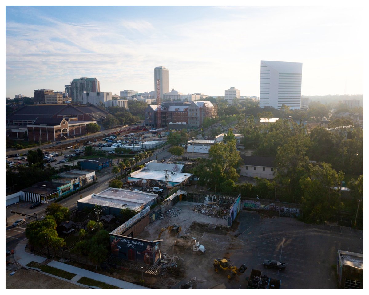 Even more changes coming near Gaines and Railroad here in Tallahassee as the former Beta Bar/Engine Room/Good Vibes Only building can be seen being torn down this morning. Sad to see it go - had lots of fun times there back in the day.