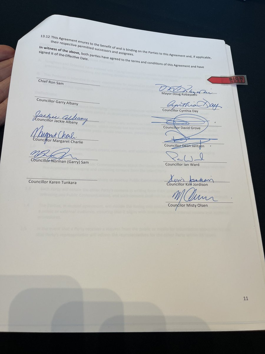 It was an honour to be a part of this very special signing ceremony. We must take the time to listen, to learn and to make a commitment to do better. This is a big step in building the foundation for which we will grow our relationship with the Songhees Nation. 💚