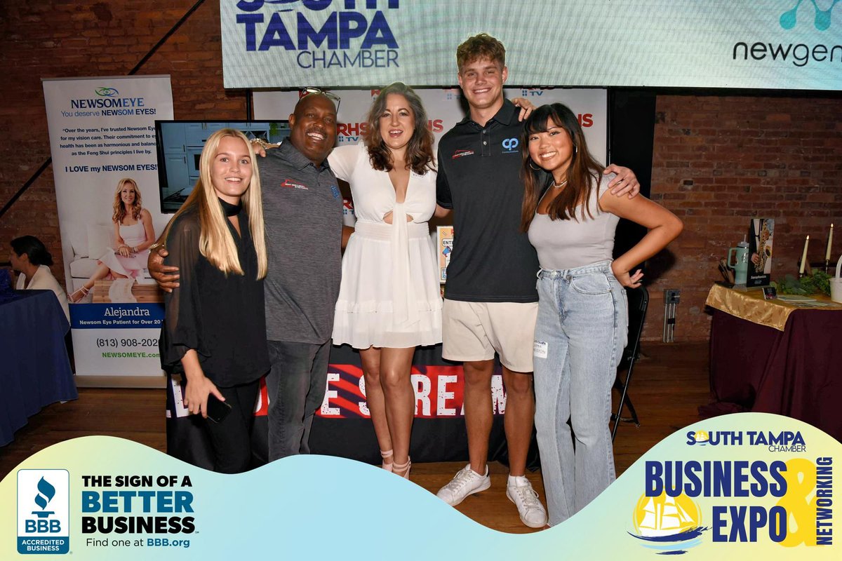 RedHouseStream1's tweet photo. The Red House Streaming crew spent yesterday evening at the South Tampa Chamber of Commerce Business Expo. We had a fun night #networking with everyone at Armature Works, and we look forward to collaborating with some amazing businesses and organizations in the future! #tampabay https://t.co/NWIgCh2QFM