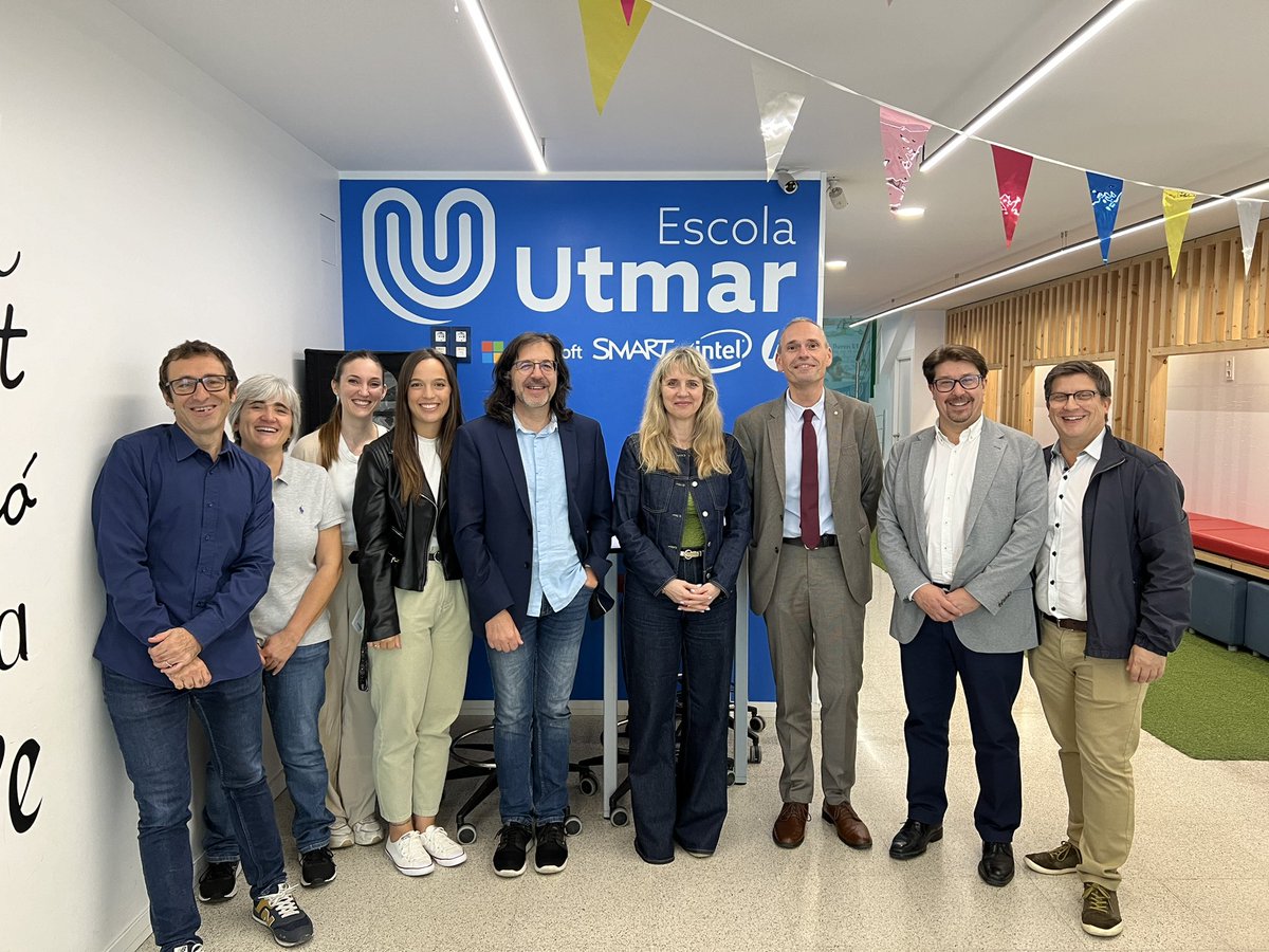 xavierguell's tweet photo. Avui hem visitat @EscolaUtmar, centre amb un gran projecte pedagògic i  una direcció i claustre autènticament compromesos amb el Servei Educatiu de Catalunya.
@educaciocat https://t.co/P4YQJY9Lc4