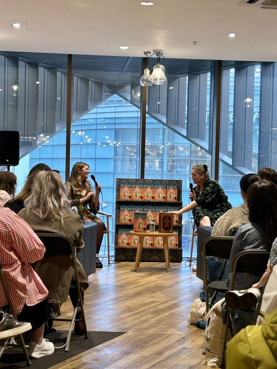 chlodavies97's tweet photo. After becoming an instant Sunday Times bestseller last week, @LucyJaneWood has been out on tour promoting Rewitched 🎃

Her sold out tour so far includes stops at @WaterstonesLPL, @Waterstones_Edi, @EdWomensFicFest, @WaterstonesPicc and @ToppingsBath with many more to come!✨ https://t.co/Q5vBu80gIs