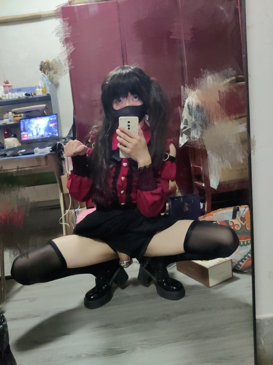 hobyplay's tweet photo. 现在穿女装就想戴锁，果然废物阴蒂就应该锁起来(>ω<)～用后面来服侍主人～
国庆快乐呀～٩(๑^o^๑)۶～
#男娘 #伪娘 #调教 #雌堕 https://t.co/OxGAmpU0fF
