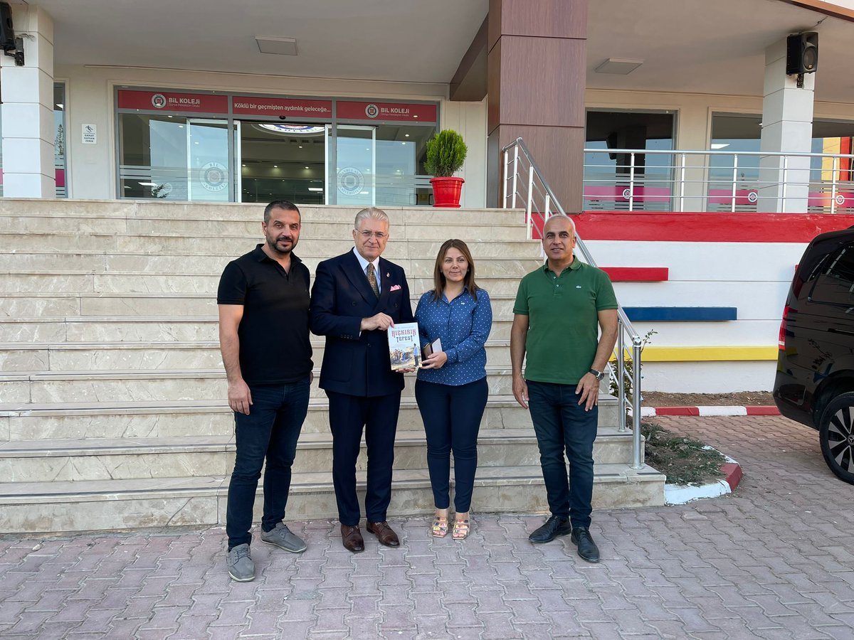 Adıyaman BİL Koleji, güçlü eğitim kadrosu, modern kampüs olanakları ve geniş vizyonu ile bölgenin en seçkin eğitim kurumları arasında yer alıyor. 

Misafirperverlikleri için teşekkürlerimizi sunuyorum.

<a href="/biladiyaman/">Adıyaman Bil Okulları</a>
<a href="/bilkolejleri/">BİL Koleji</a>
@csuedutr
<a href="/IAUKampus/">İstanbul Aydın Üniversitesi</a>