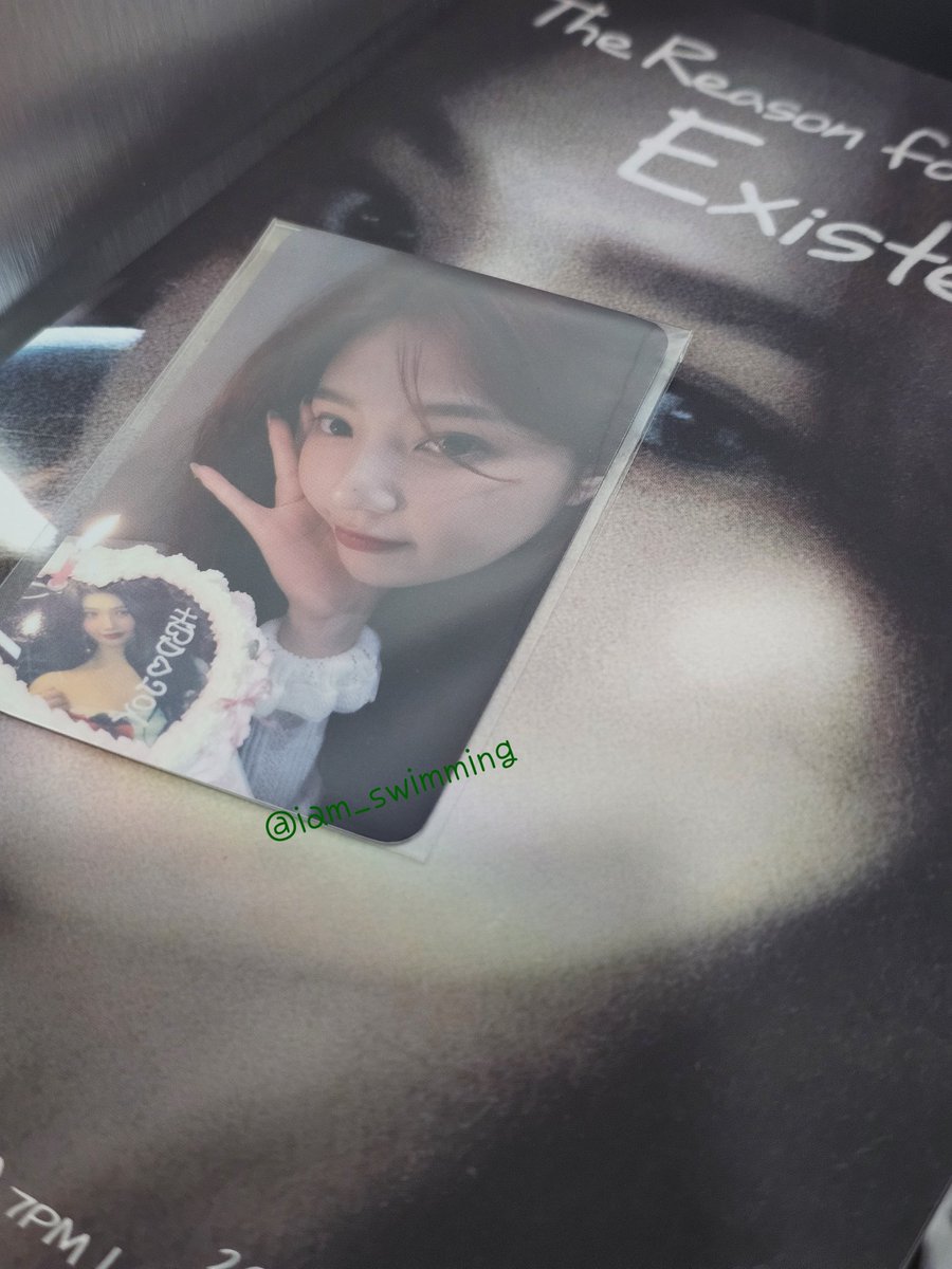 iam_swimming's tweet photo. 241003 조이 생일파티💚
Who am I? 공주인가? Yesss👑
#조이 #JOY https://t.co/fMmgIi1ePS
