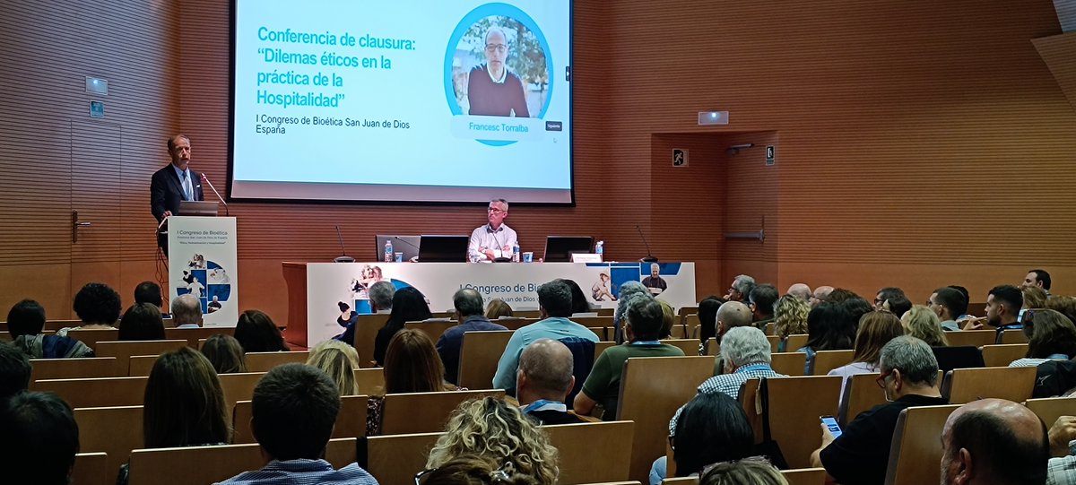 🔚 Concluimos el I Congreso de Bioética de San Juan de Dios España. El profesor Francesc Torralba ha destacado la importancia de la hospitalidad universal e incondicional. “Es importante no perder de vista los dilemas reales, ordenarlos y ver de qué manera, gradualmente, podemos