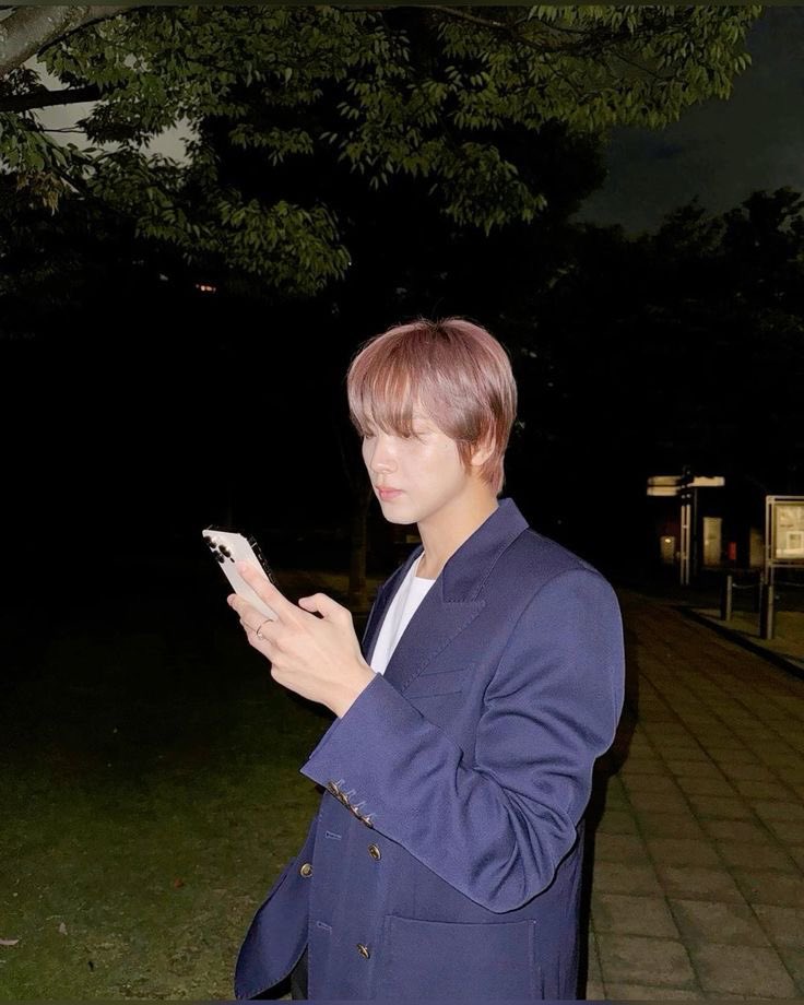 haechan thinker | TASTE tweet media