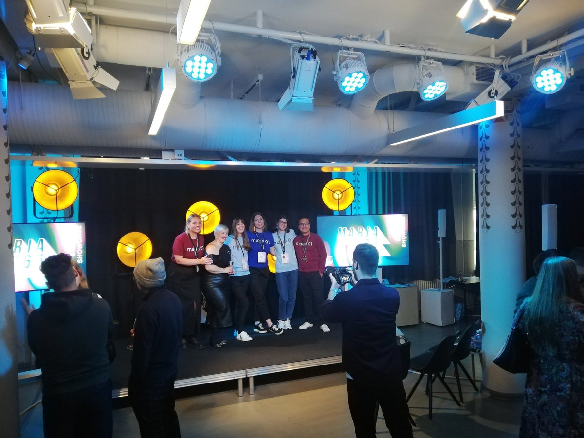 InvestResor tweet media