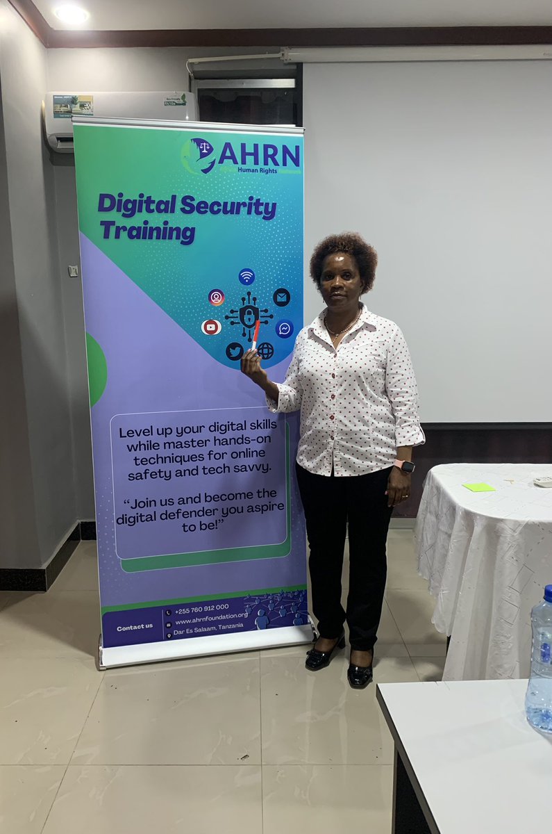 sylvia_ruambo's tweet photo. Protect your personal data by:
1. Being cautious of suspicious links.
2. Use VPN, a key tool for protecting our data through safer connections and anonymous browsing!
#DigitalRightsTz
#KeepItOnTz
#AccessNow
#DefendDefenders https://t.co/0Wxi4zkQup