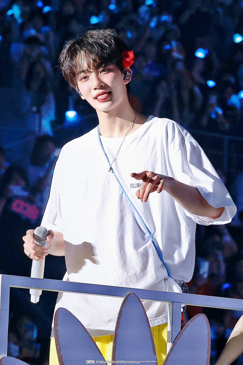 🌹

#SEVENTEEN     #JEONGHAN  #세븐틴     #정한
#AlwaysToYouHannie
#어디서라도부르자_정한아_생일축하해