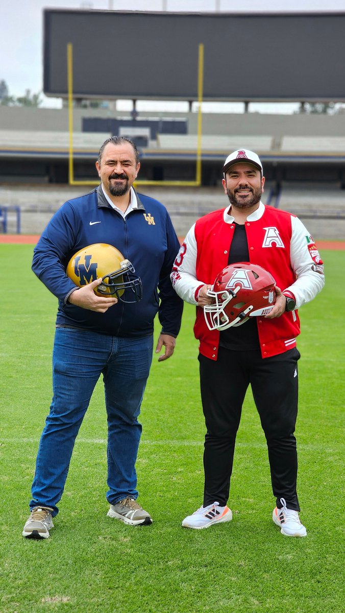 ¡Todo listo para el clásico de clásicos! Este sábado, <a href="/AguilasIPN/">Águilas Blancas IPN</a> vs <a href="/PumasCU_fba/">Pumas CU FBA</a>, la eterna rivalidad entre el <a href="/IPN_MX/">IPN</a> y <a href="/UNAM_MX/">UNAM</a> se define en el campo. Cada jugada, cada punto, es la historia que construimos juntos, pero la competencia se queda ahí: en la cancha. #Clasico #IPN