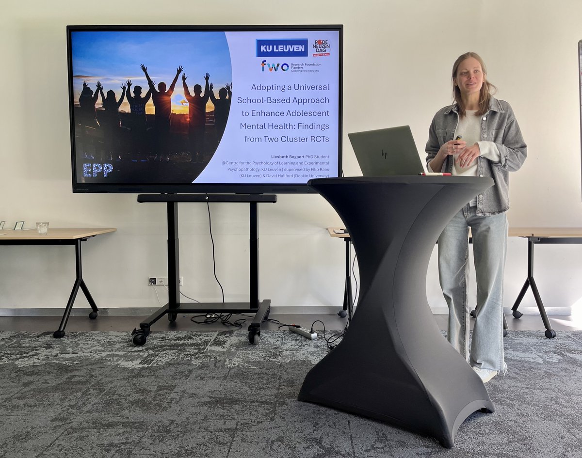 CLEPLeuven's tweet photo. Combi talk by @liesbethbgrt on two @FWOVlaanderen #RedNoses projects on universal school-based programs to boost mental health in adolescents
Open Access Pubs 👇
https://t.co/hggV5sxNGY
https://t.co/LFJp6GU8iB
#EPP Doctoral school https://t.co/mphQnsm08M