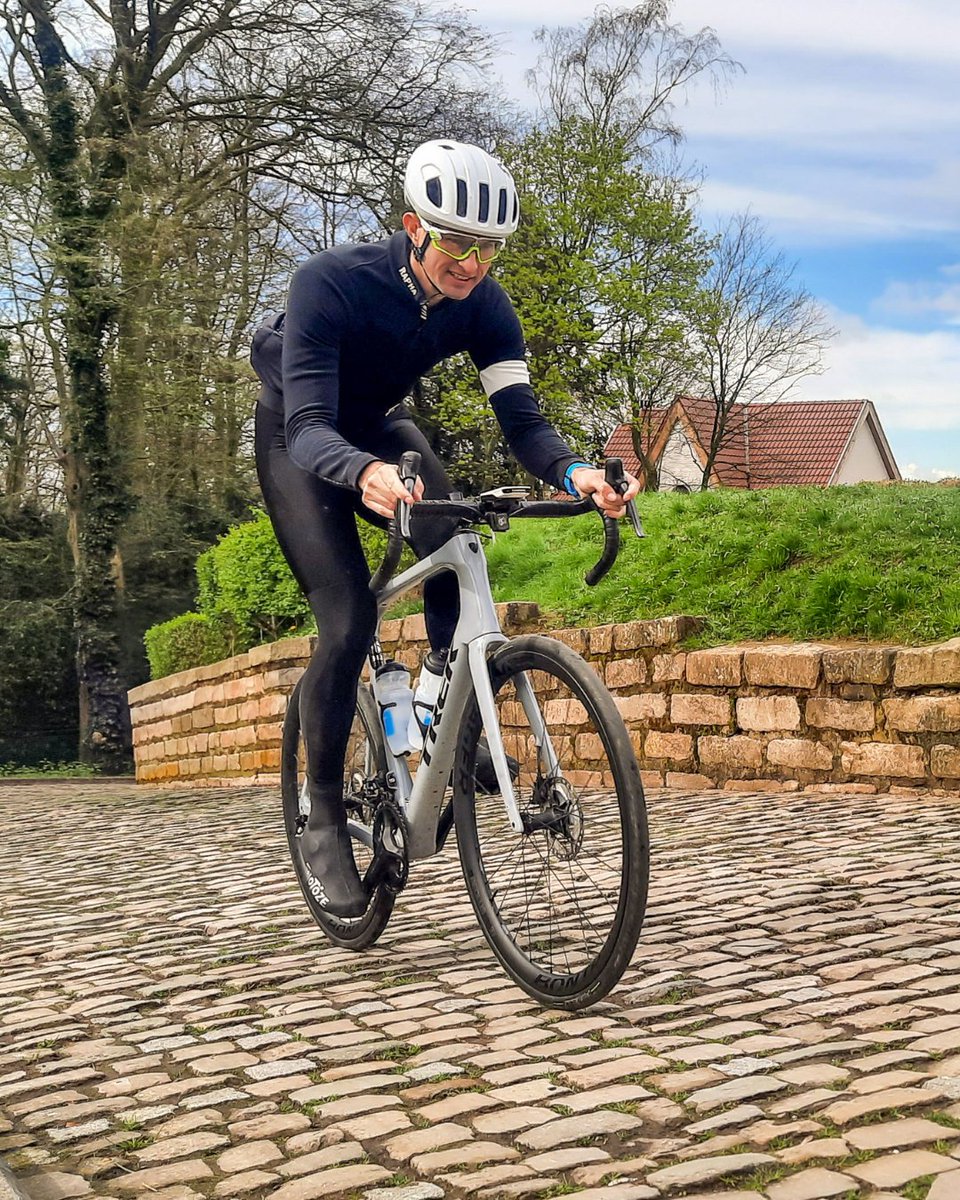 TrekTravel's tweet image. Witness the Spring Classics from the best seats in the house! 🎟️🚴‍♂️ Get behind-the-scenes access to Lidl-Trek, ride legendary cobbles, and watch the pros battle it out from VIP spots: l8r.it/UsWg

#trektravel #exploremore #springclassics #lidltrek