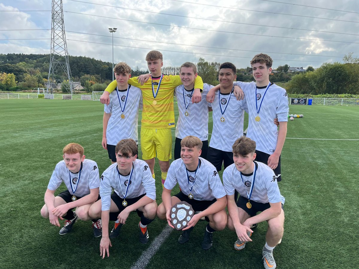 Falkirk Active Schools & Sports Dev (@falkirksport) on Twitter photo Secondary 7v7 Football Festival 🏆
Well done to all the players that participated in today’s festival! 👏🏻
🏆 S1-3 Girls - <a href="/Boness_HWB/">Bo'ness Academy - PE</a>
🏆 S1-3 Boys - <a href="/HwbSt/">StMungosHWB</a>
🏆 S4-6 Girls - <a href="/Larbert_Sport/">LHS Sport 🏏🎾⚾🏀⚽</a>
🏆 S4-6 Boys - <a href="/Larbert_Sport/">LHS Sport 🏏🎾⚾🏀⚽</a>
Thanks to all at <a href="/LittleKerse/">Galaxy Sports</a>, school staff & volunteers! 🤝 Secondary 7v7 Football Festival 🏆
Well done to all the players that participated in today’s festival! 👏🏻
🏆 S1-3 Girls - <a href="/Boness_HWB/">Bo'ness Academy - PE</a>
🏆 S1-3 Boys - <a href="/HwbSt/">StMungosHWB</a>
🏆 S4-6 Girls - <a href="/Larbert_Sport/">LHS Sport 🏏🎾⚾🏀⚽</a>
🏆 S4-6 Boys - <a href="/Larbert_Sport/">LHS Sport 🏏🎾⚾🏀⚽</a>
Thanks to all at <a href="/LittleKerse/">Galaxy Sports</a>, school staff & volunteers! 🤝